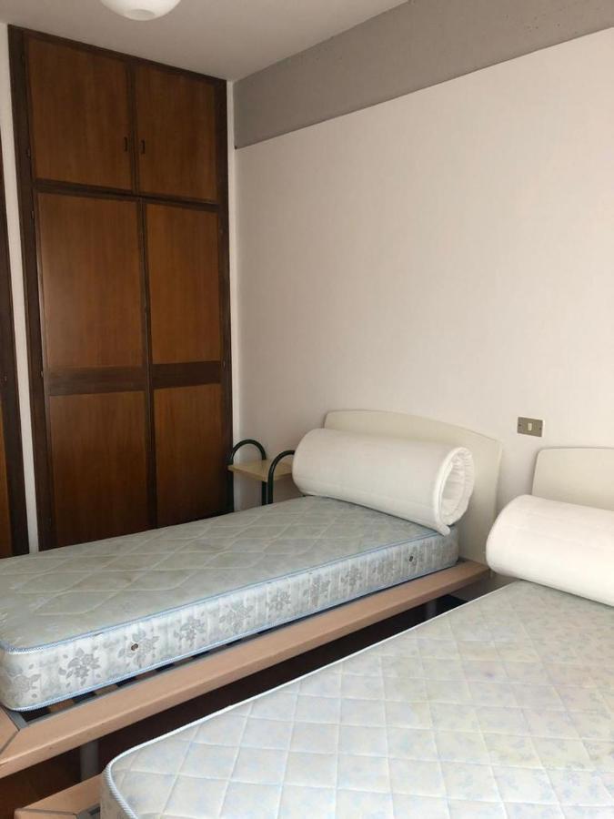 Residence Penelope - Walterigato Apartments Solo Per Famiglie Лидо-ди-Езоло Экстерьер фото
