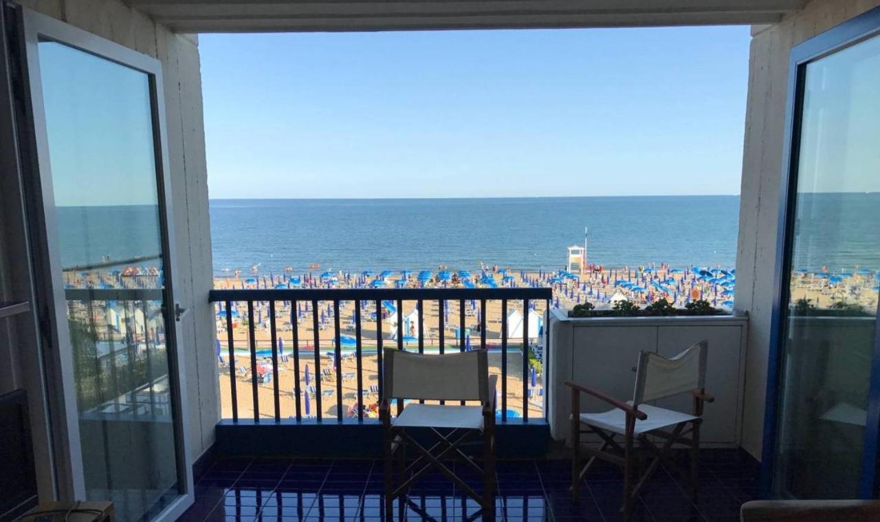 Residence Penelope - Walterigato Apartments Solo Per Famiglie Лидо-ди-Езоло Экстерьер фото
