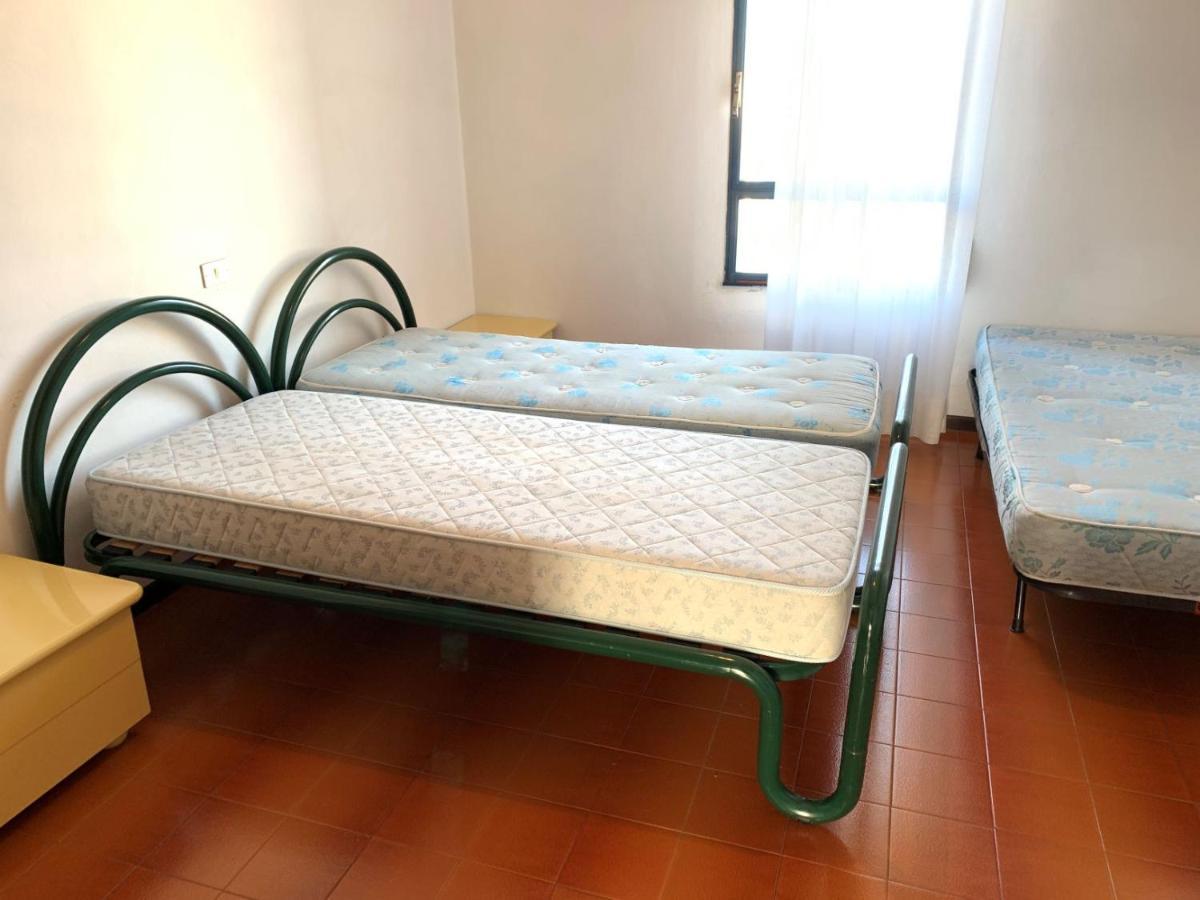 Residence Penelope - Walterigato Apartments Solo Per Famiglie Лидо-ди-Езоло Экстерьер фото